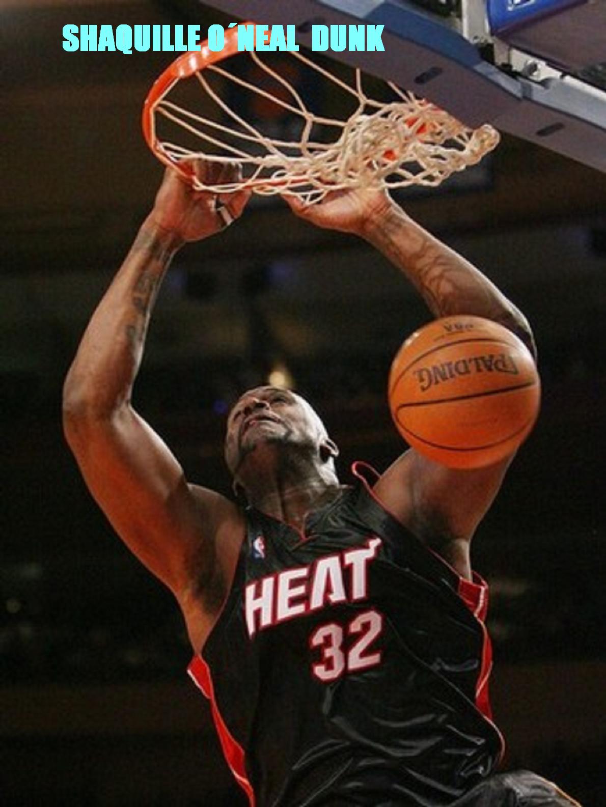 Shaq dunks Miami 
